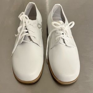 New in Box Boys Josmo Creation Leather white dress shoe size 12